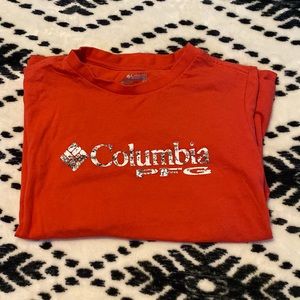 Columbia T-shirt
